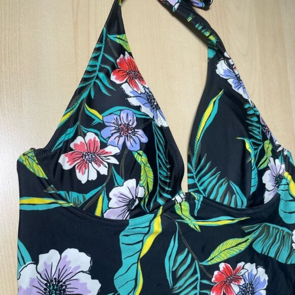 Old Navy Medium Swim Tankini Top Floral Halter Black Summer Swimsuits Vacation M - Picture 10 of 13